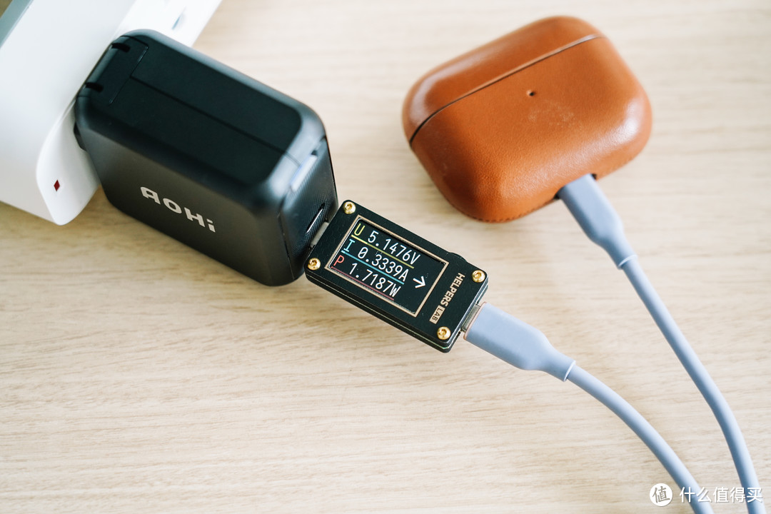 aohi100w双口氮化镓充电器测评,aohi充电器测评140w