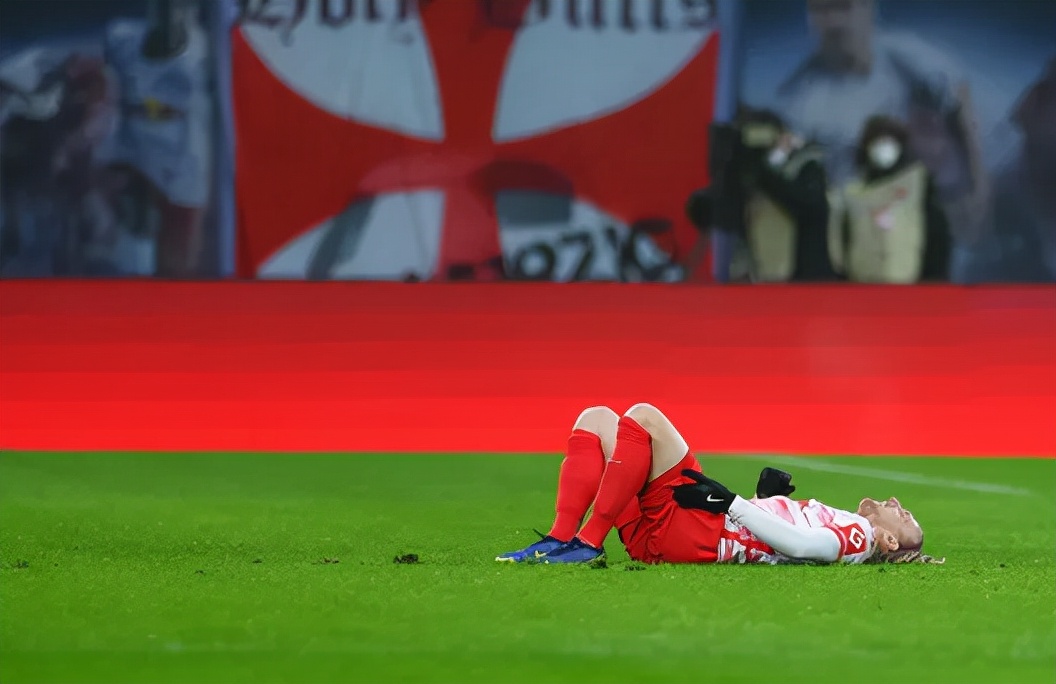 足球历史排名最强的球队有哪些,足球史上顶级球队的十大耻辱