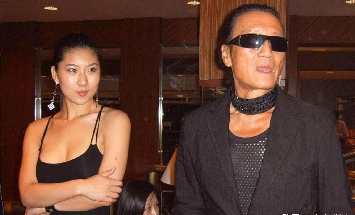 谢贤和coco相差几岁,coco跟谢贤怎么分了