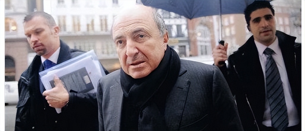 别列佐夫斯基寡头,俄罗斯寡头别列佐夫斯基之死