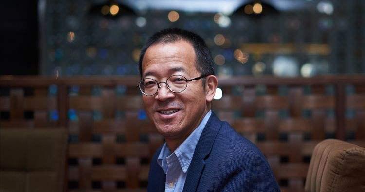 故事：从困境中逆袭，可以看看新东方