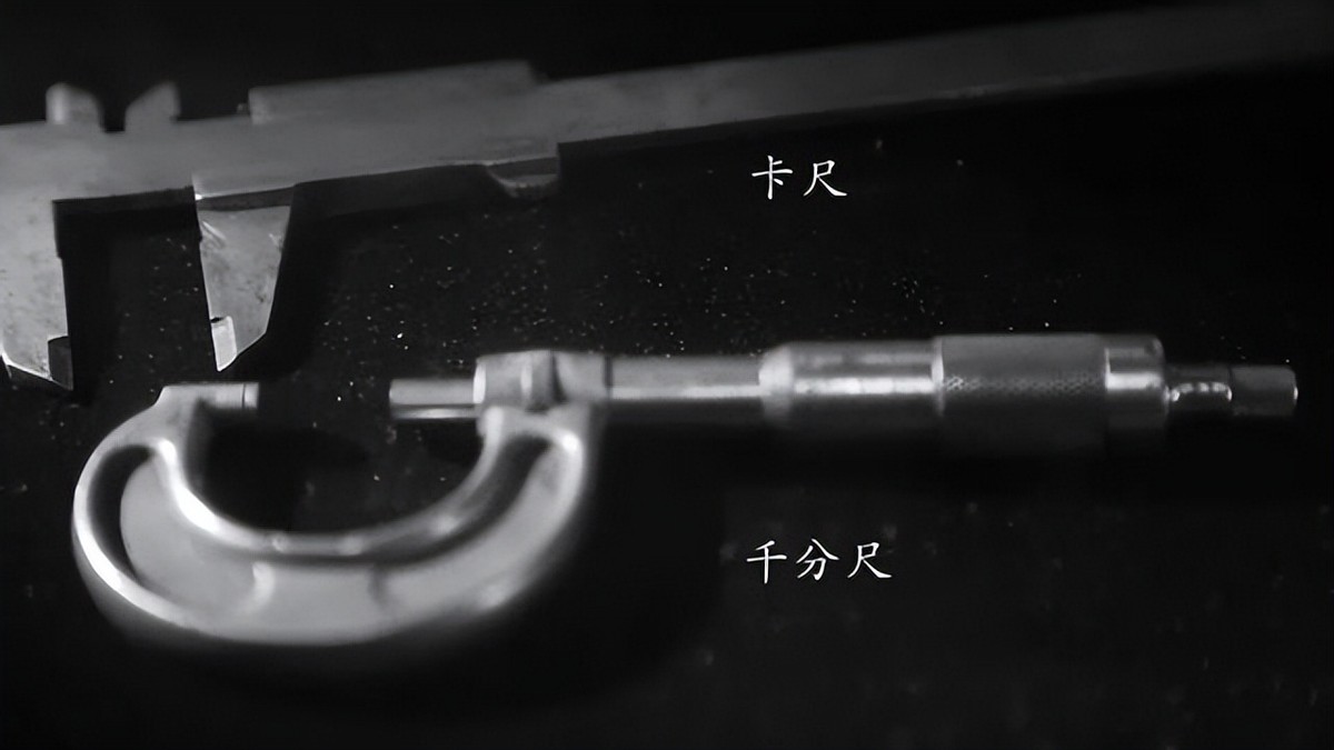 19年，一90岁老人坐在公交车上不肯走！一查是毛主席接见过的劳模