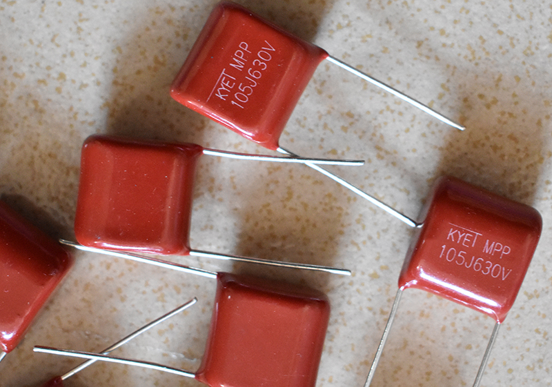 薄膜电容为什么会烧掉,薄膜电容击穿的原因