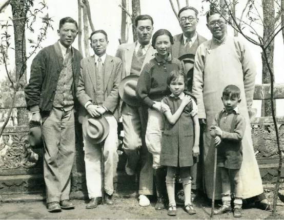 一辈子只会教书的清华男神,凭什么被*镕基朱**誉为“一代宗师”