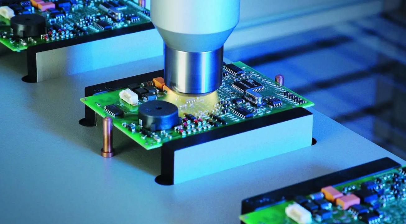 asml卖给中国的光刻机用来干什么,为什么只有asml能造光刻机