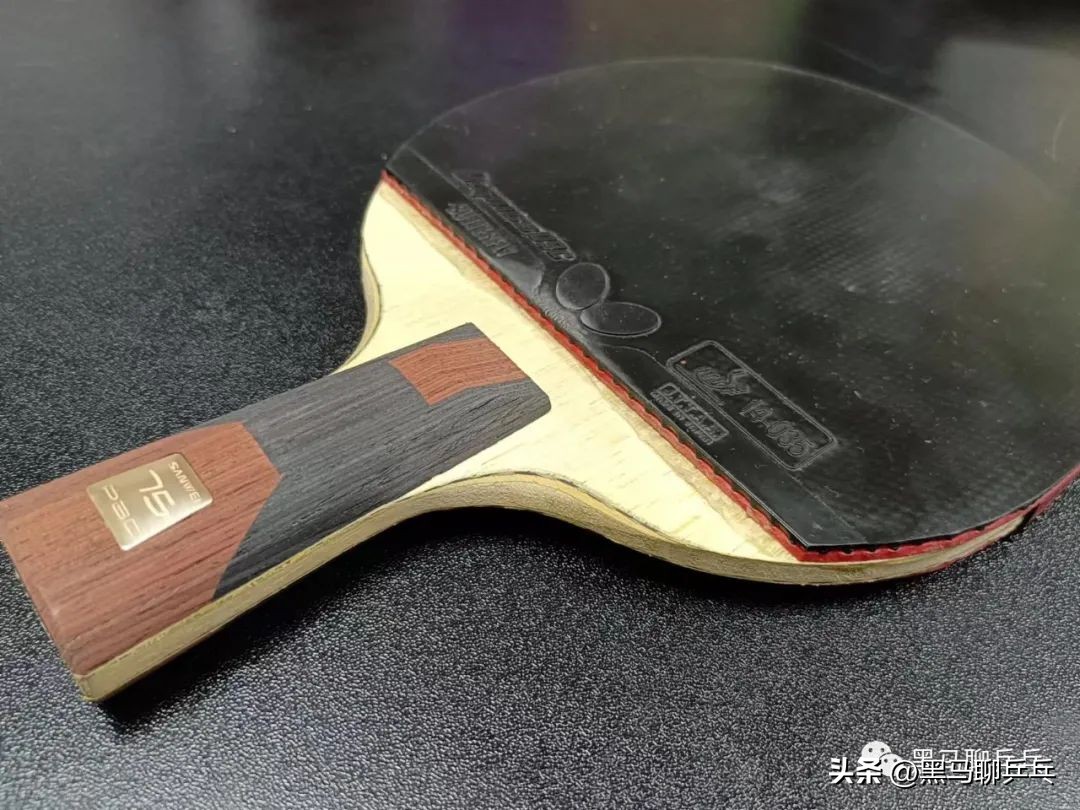 乒乓进阶底板配胶 (蝴蝶乒乓球底板必须配蝴蝶套胶吗)