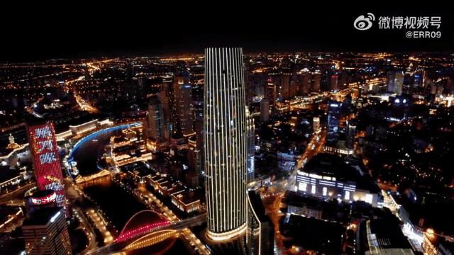 昨夜的滨江道，彻底刷屏了！