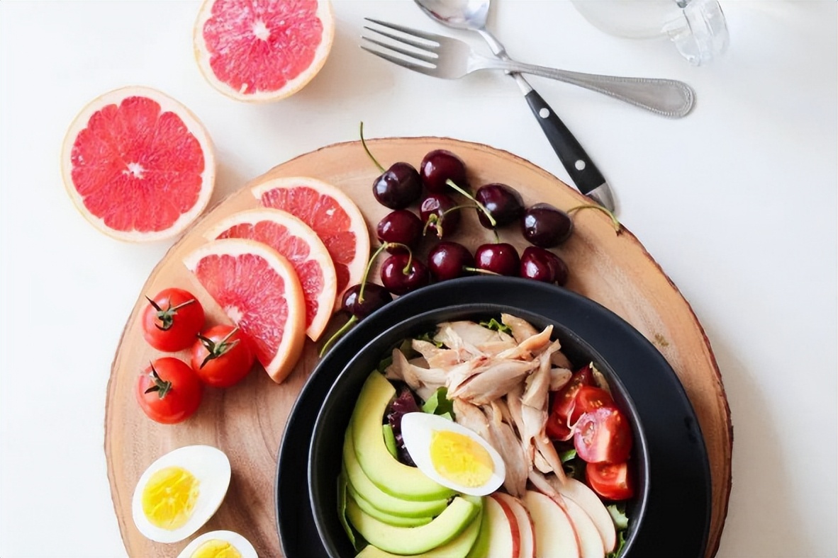 月经“堵”在阴道大半年，积了一瓶矿泉水那么多