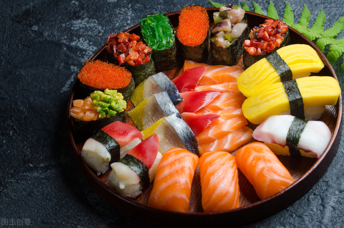 扣除五险一金后低于最低工资标准,国家最低工资标准包含五险一金吗