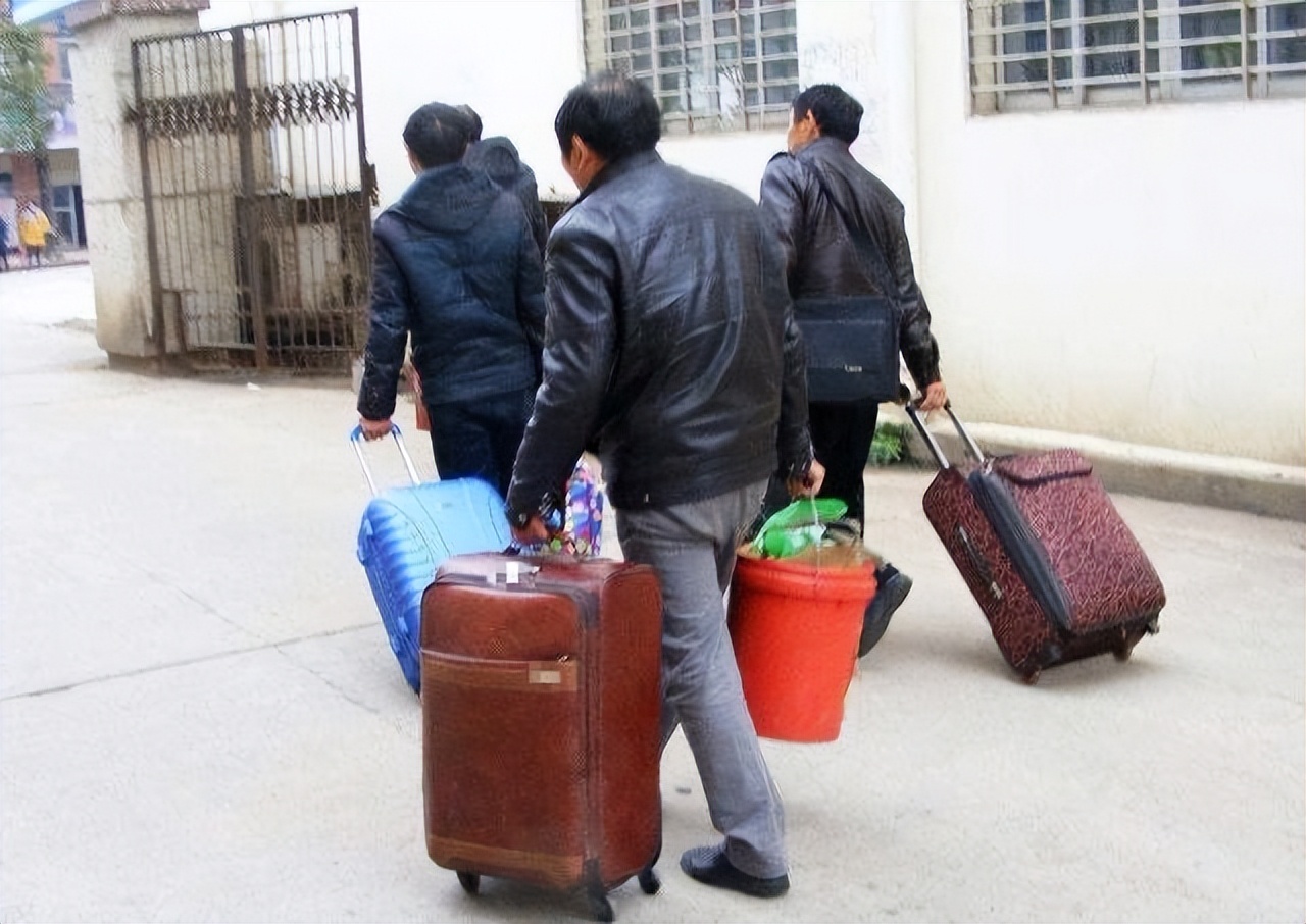 河北38岁男子啃老现状,河北38岁男子啃老真的有8000万吗