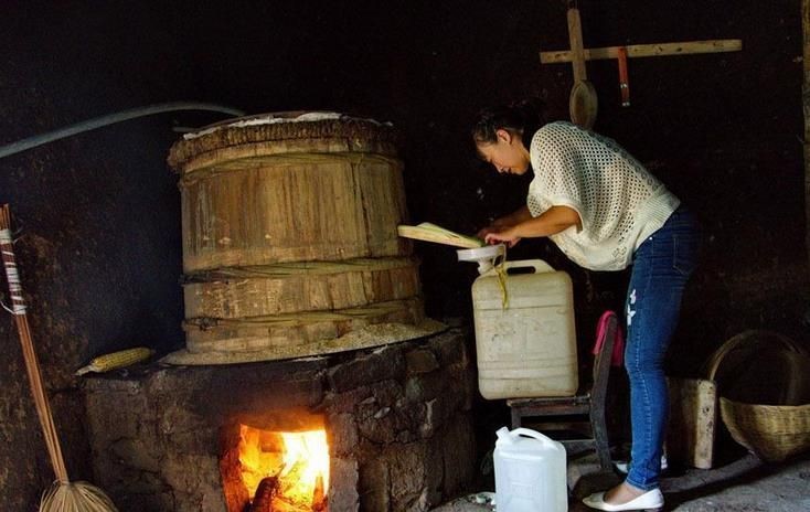 白酒是适合夏天喝还是冬天喝,夏季喝白酒的正确方法