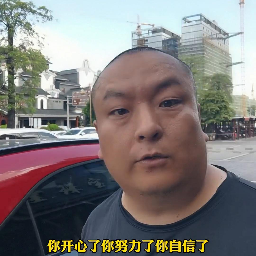 信仰可以治疗抑郁，但是不能完成救赎，如果你足够自信，足...