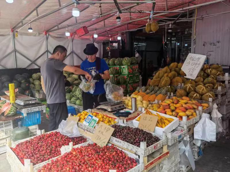 太原早市写真之四“肉联厂”里买卖旺