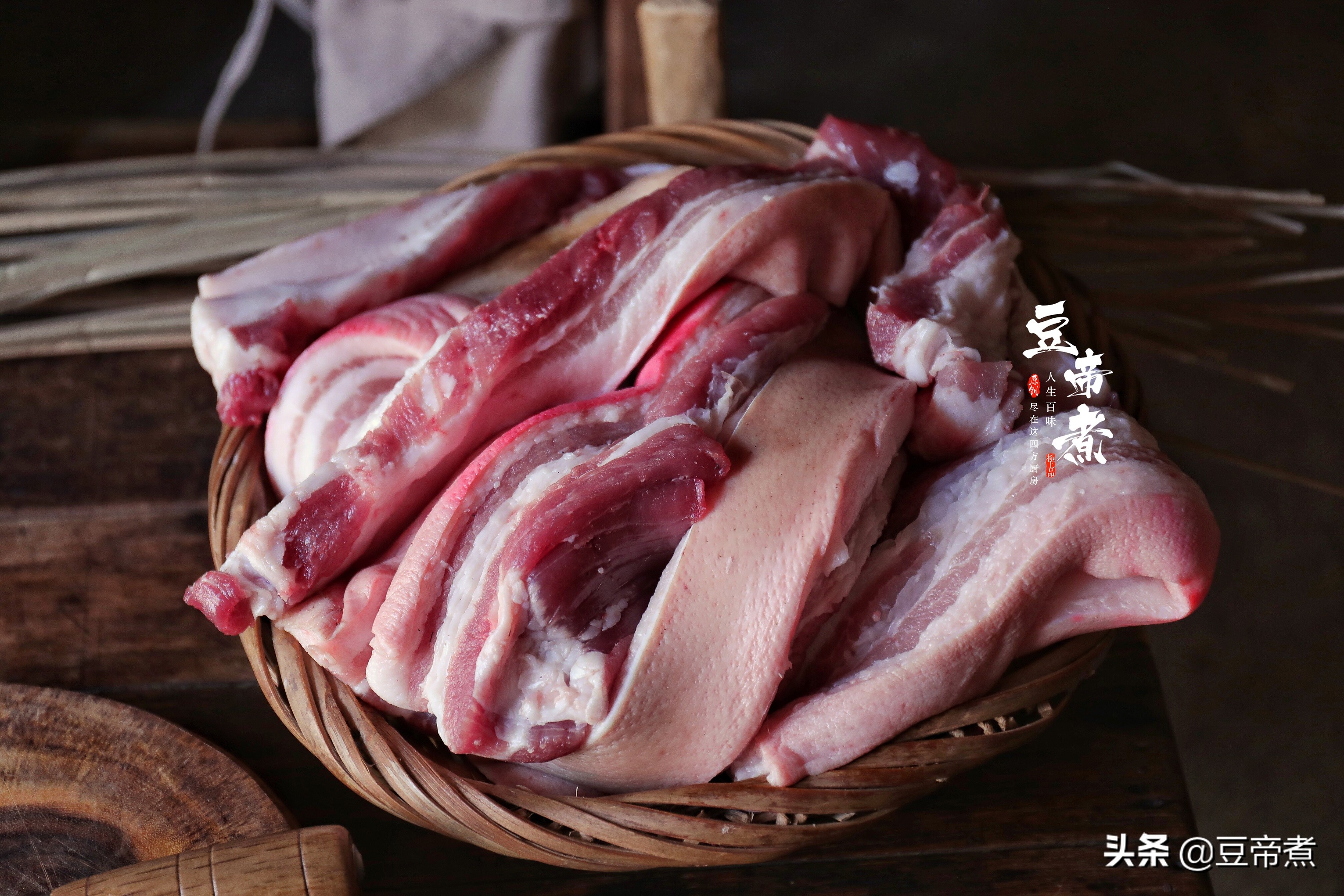 腊肉做法不用烟熏,自制腊肉不用熏不用烤不用晒