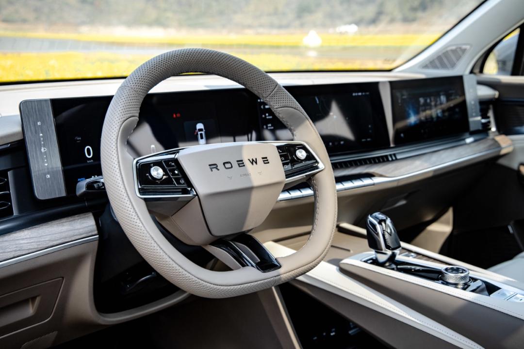 主场作战问鼎巅峰,主场作战