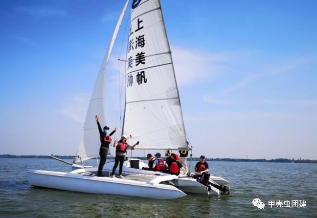 公司团建玩什么比较好,企业户外团建活动