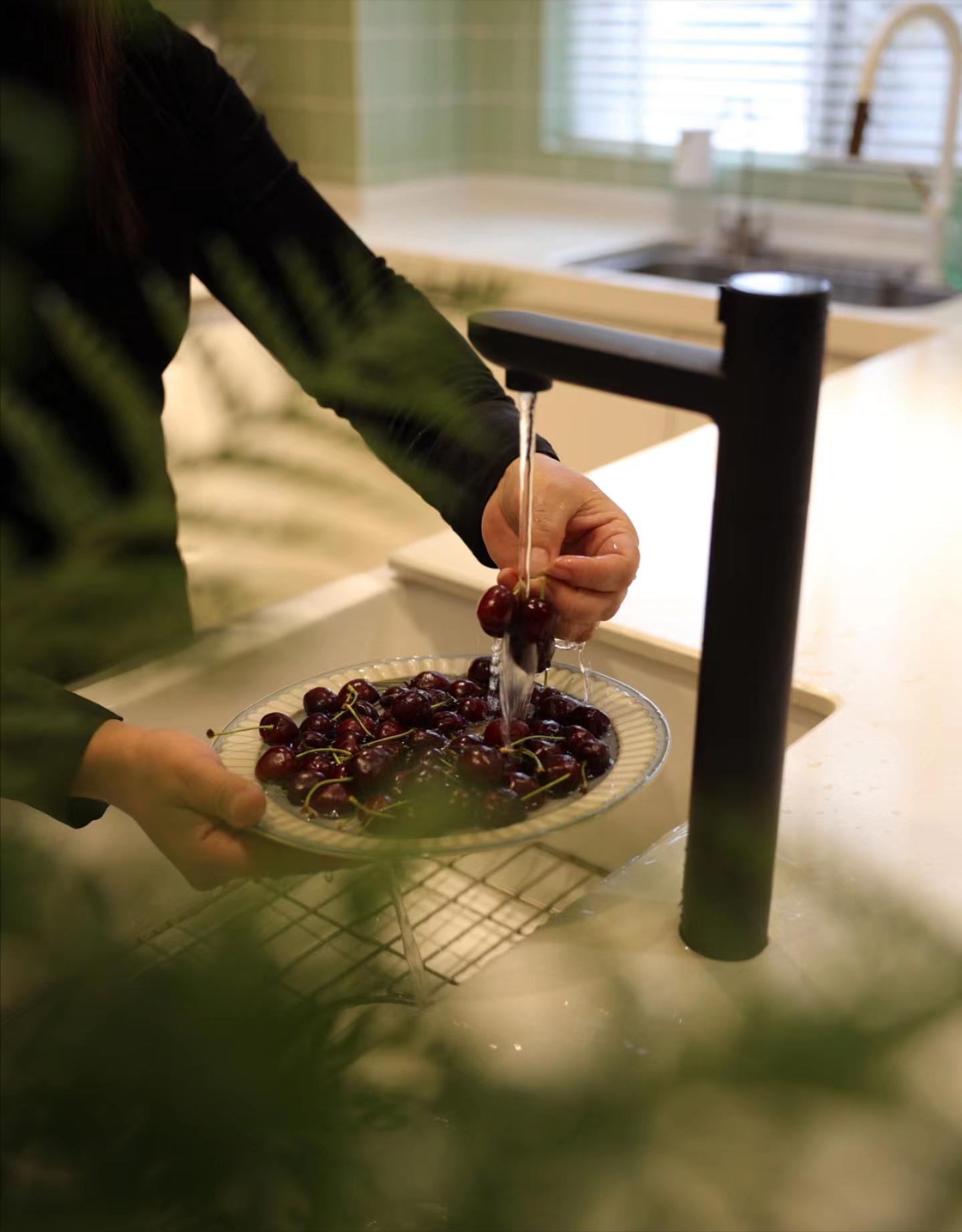 选购净水器只看价格不被坑才怪,选购净水器怎样才能不上当