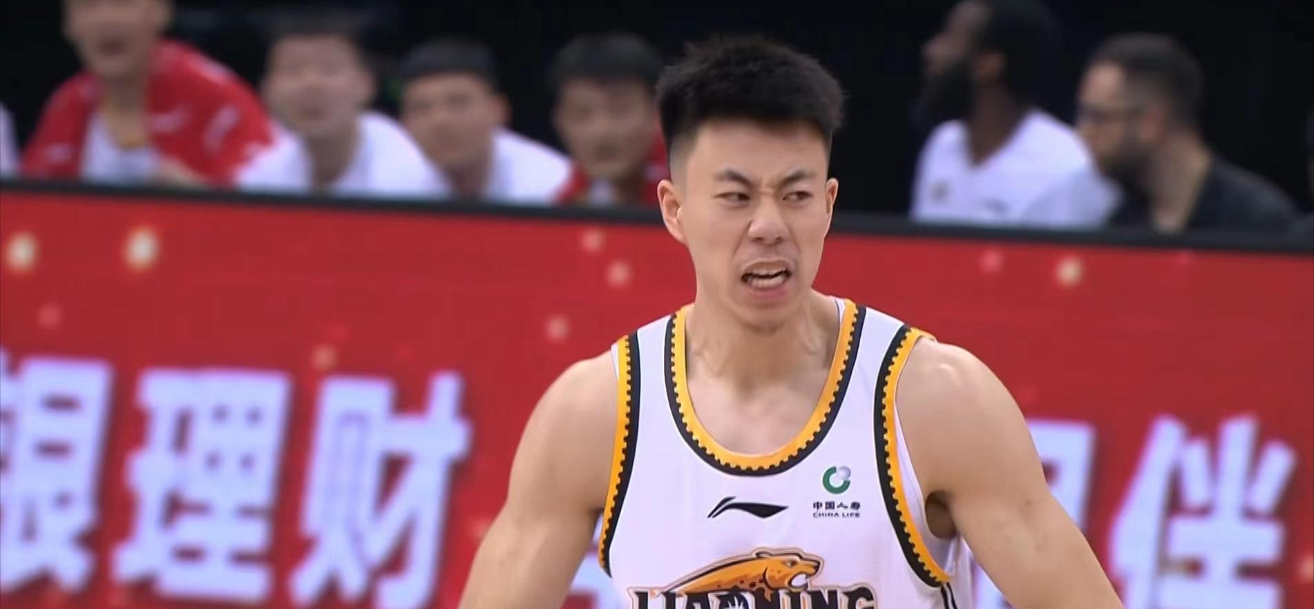 12+9+8！11+12！锋线双子星扛大旗，成辽篮未来，为争冠重要保障