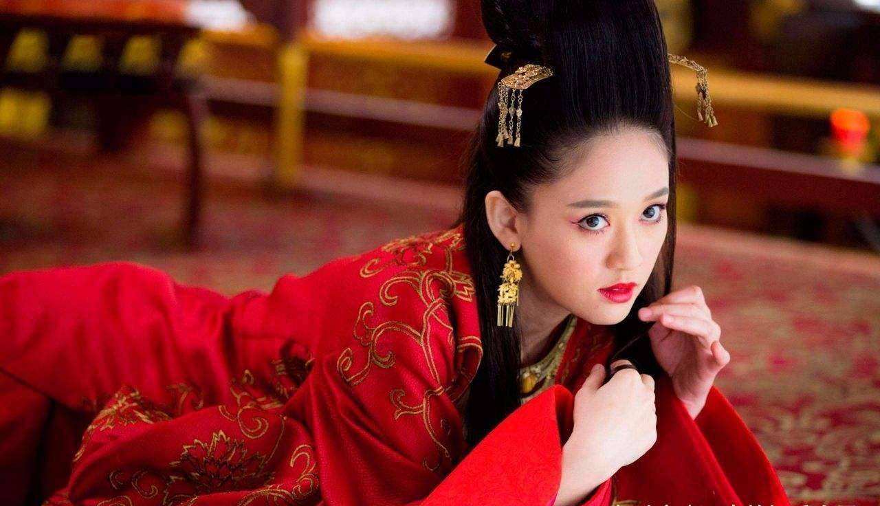 笑傲江湖东方不败争夺教主,笑傲江湖马景涛版东方教主