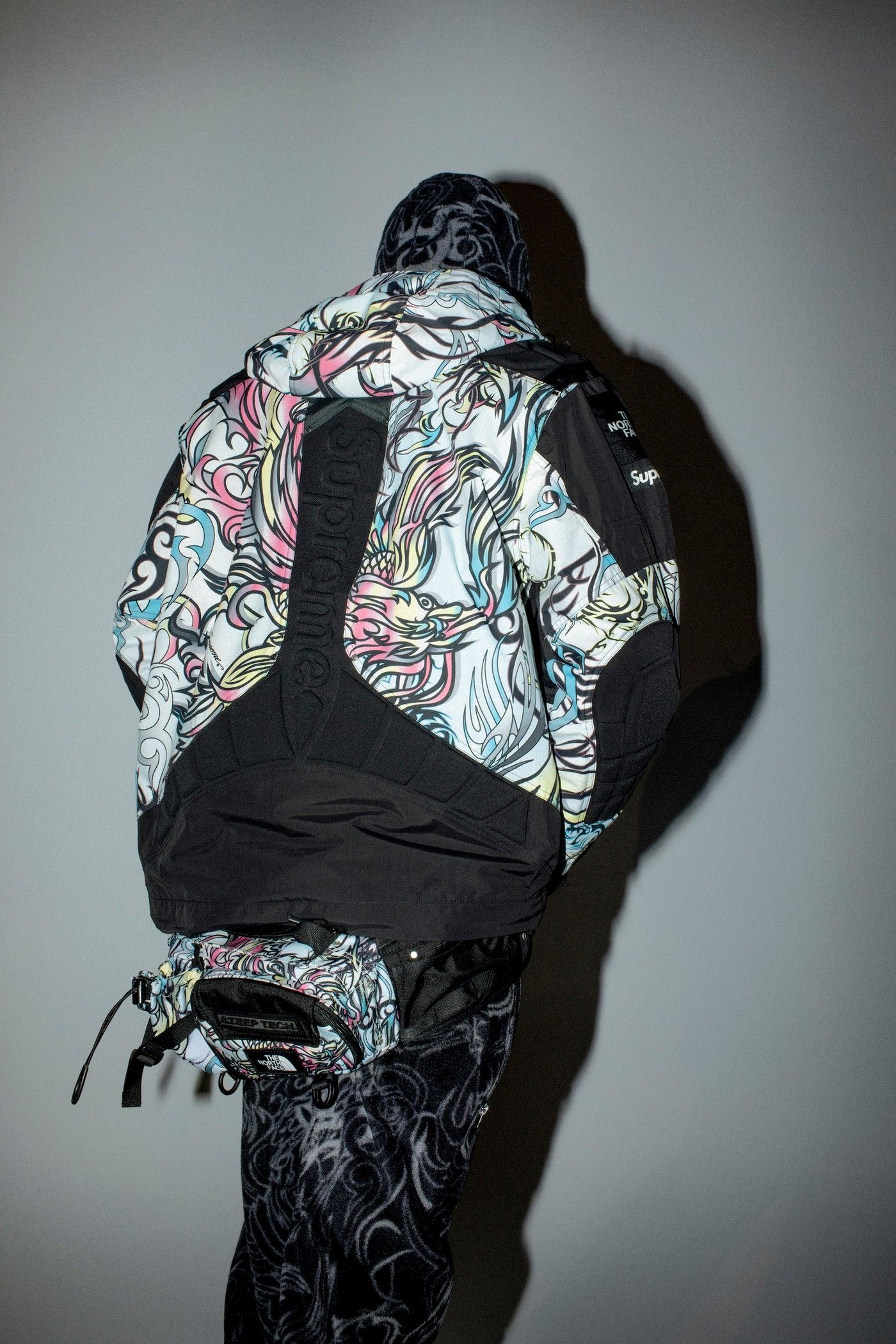 supreme联名北面巅峰系列,supremex北面哪款好