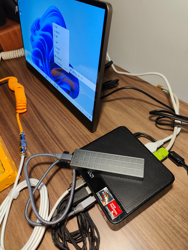 买个固态硬盘做移动硬盘可行,买个固态硬盘自己能装吗