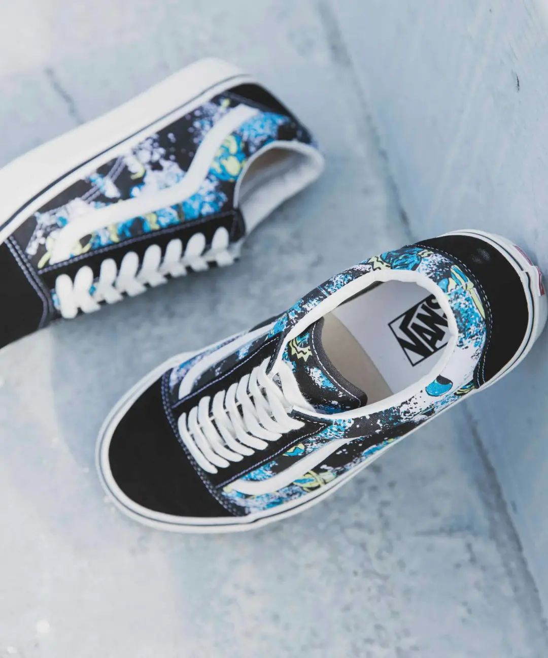 urbanresearch啥牌子,vans艺术家联名蓝绿色的休闲鞋
