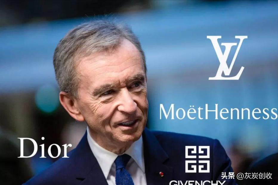 摸一下奢侈品就被要求买下，究竟是无知还是傲慢？