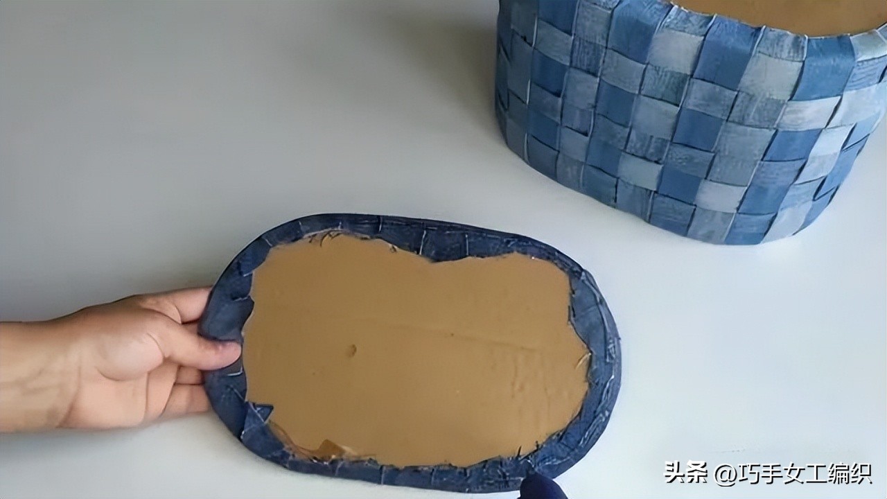 如何用旧牛仔裤做收纳,旧牛仔裤改造收纳袋挂件简单