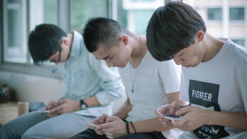 小伙意外浏览不良网站被发现,小伙浏览不良网站被发现