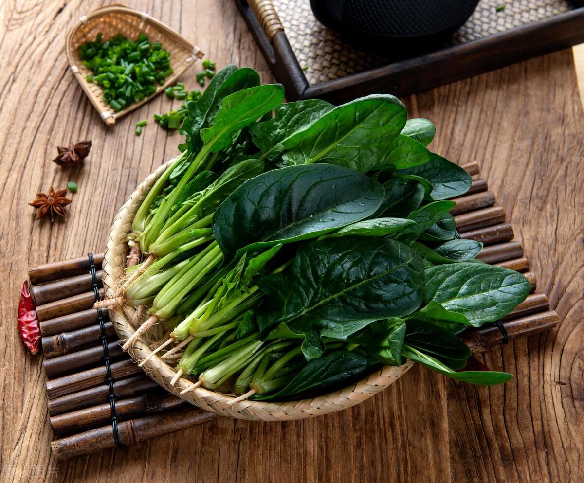 暴食晚餐吃什么补救,暴食吃什么食物比较好