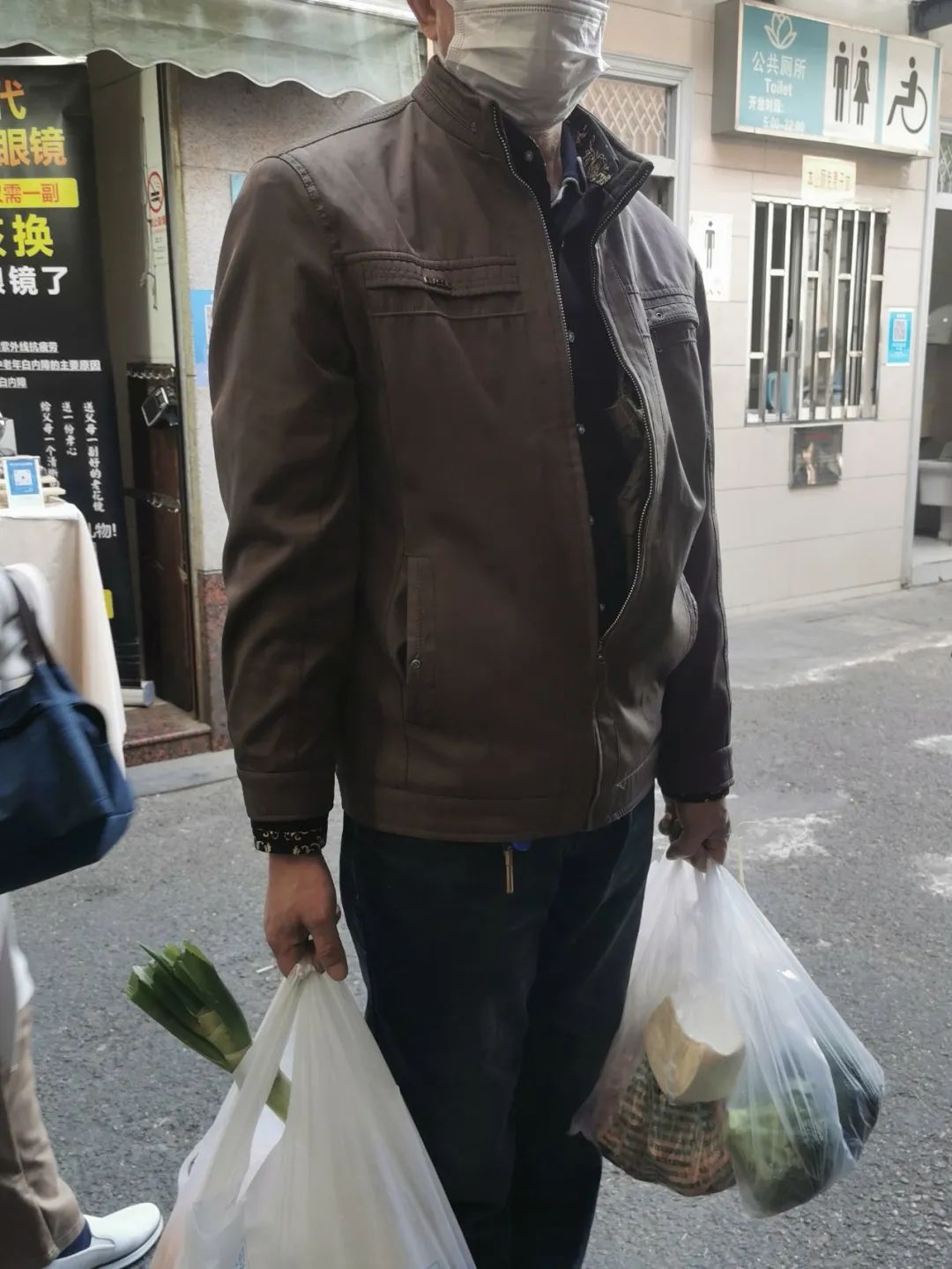 为什么上海卖菜的都是兰陵人,为什么买菜的都是老人