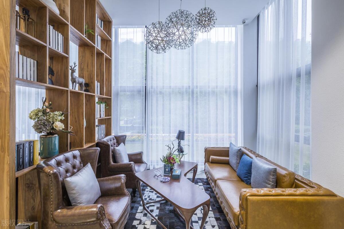 高低电视柜好看还是平的好看,电视柜怎么设计比较合理又实用