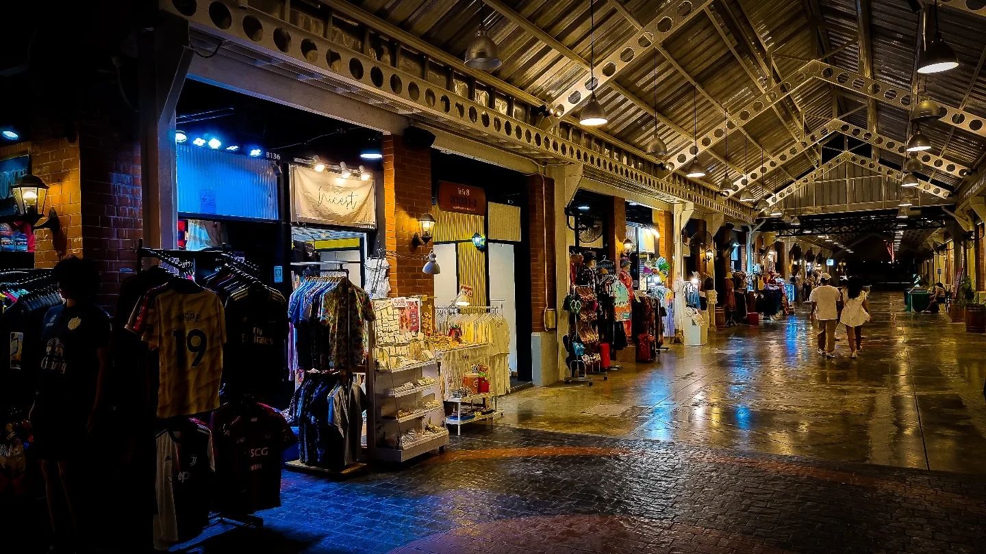 泰国曼谷6大夜市推荐,带你逛泰国曼谷夜市