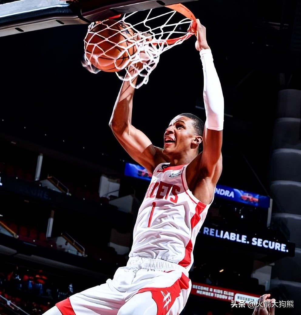 火箭队单场17个进攻篮板,火箭首发中锋豪言打满90天