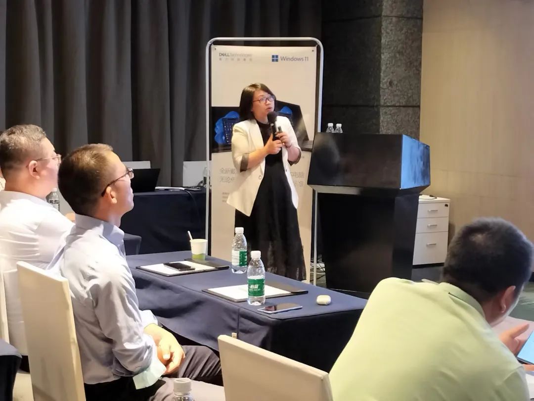 7月9日深圳制造业沙龙：参观戴尔方案中心，听裕同的数字化故事