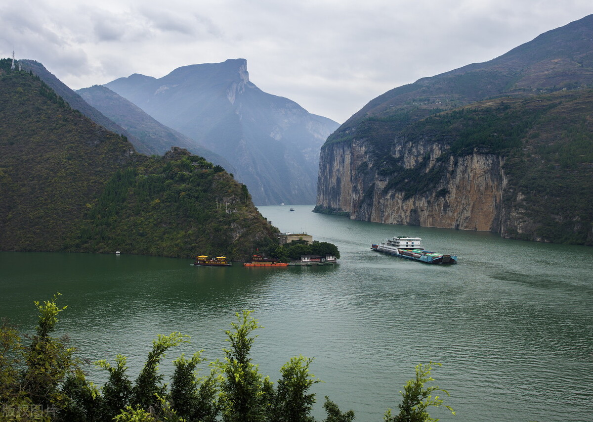 长江游轮豪华游价格,长江豪华游轮价格查询表