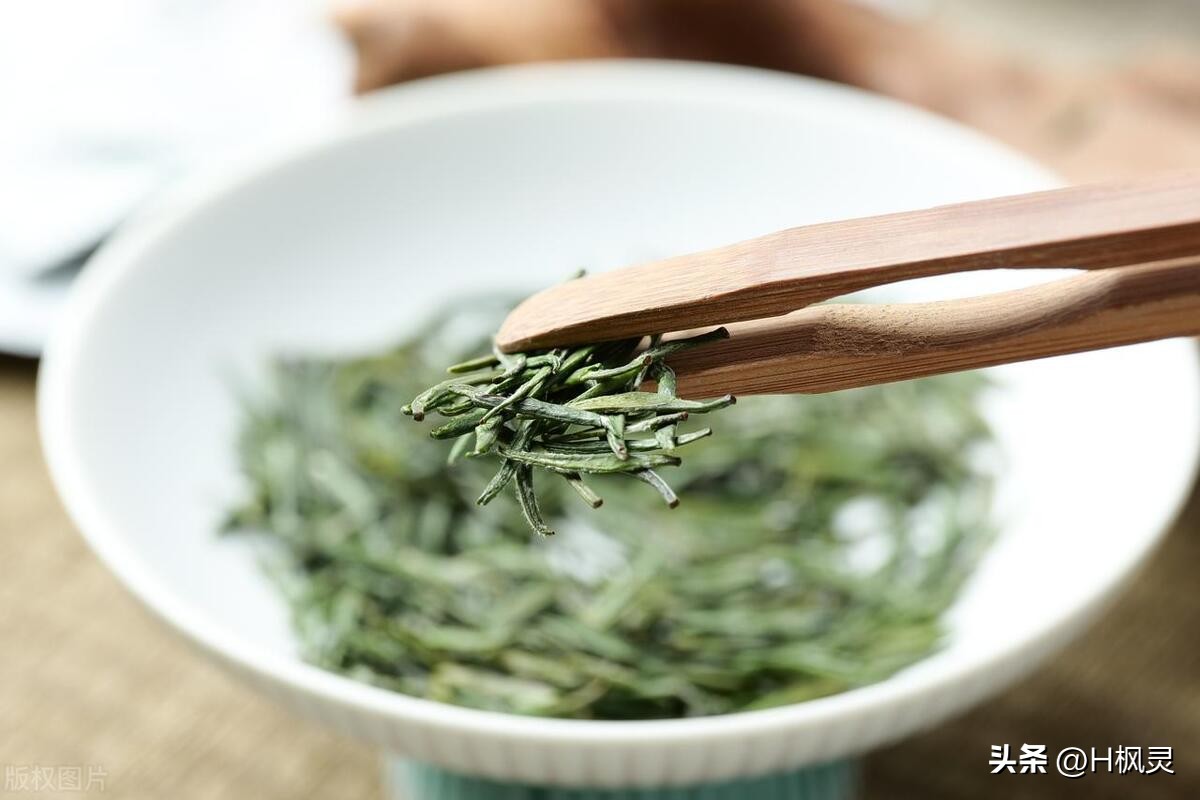 峨眉山竹叶青茶：清香沁人，内外兼修