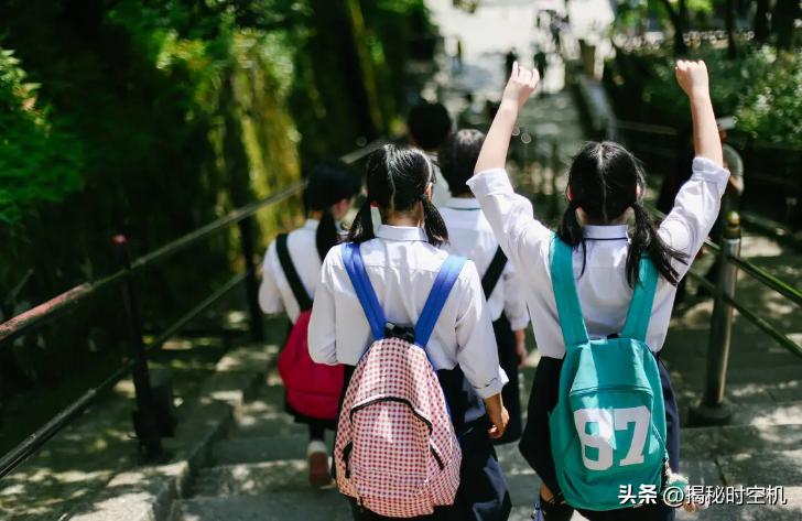 2013年，宁夏姑娘“变性”做男人，她的故事从失败的“初恋”讲起