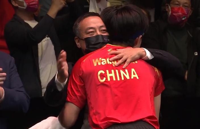 大头王楚钦赢球喊的什么,大头王楚钦拿下最后一局