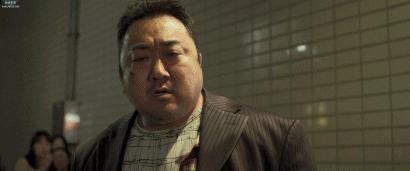 观影人数超千万喜提年度第一！韩国大“恶霸”再出山，野性美爆发