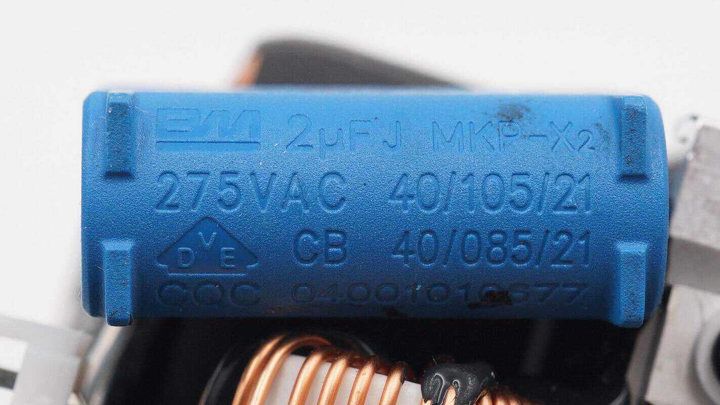 倍思新款150w逆变器,倍思500w车载逆变器