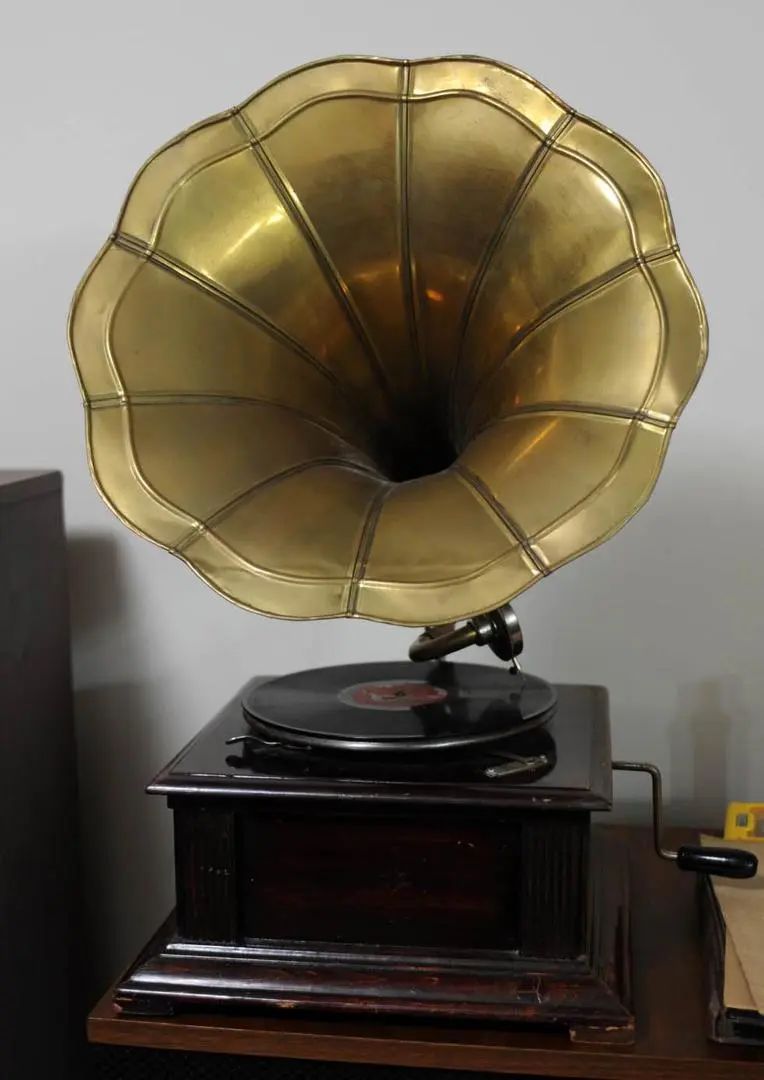 喇叭音响怀旧,七十年代的老式音箱