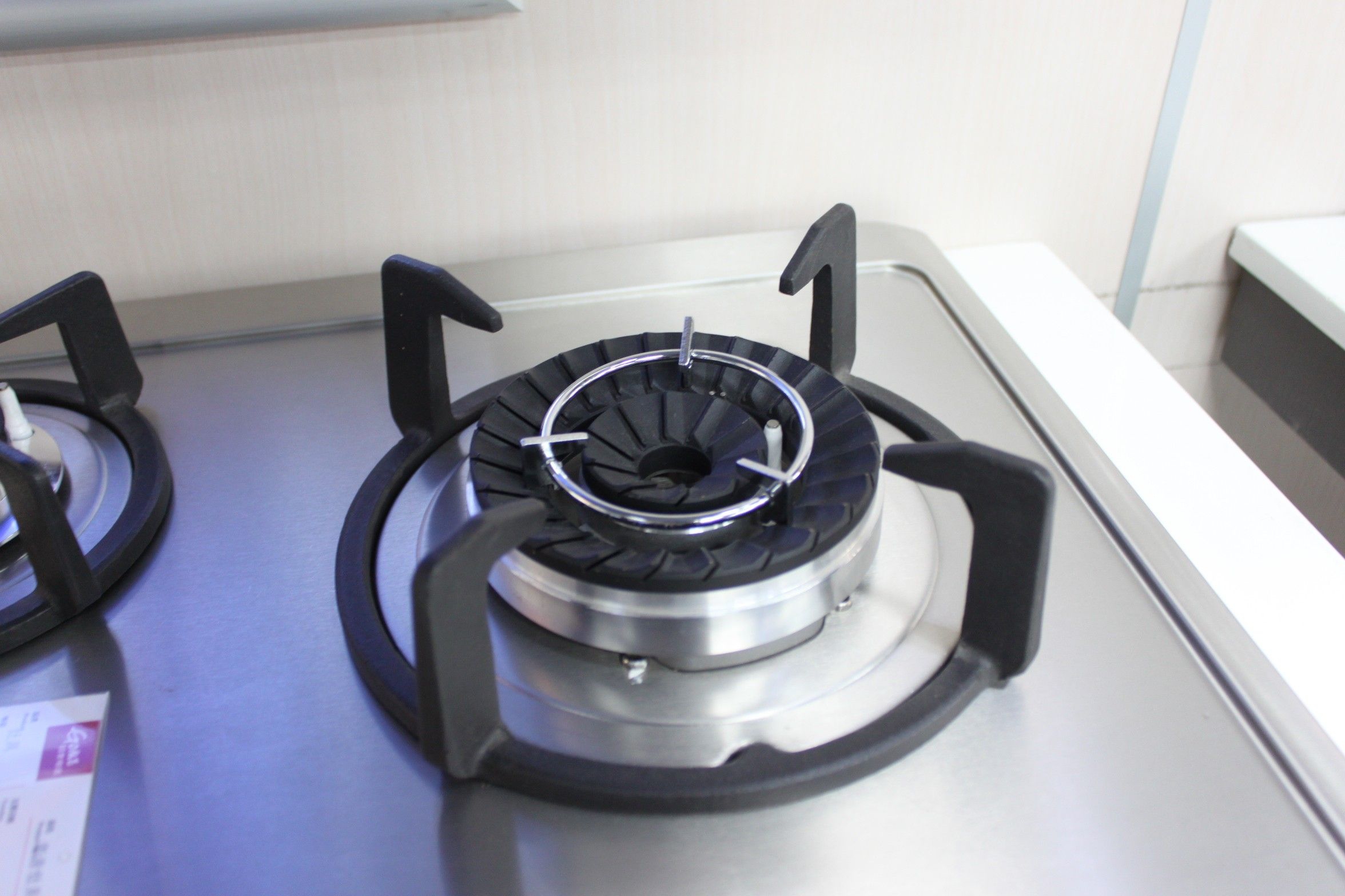 燃气灶火苗出现黄色怎么调回来,华帝燃气灶火苗发黄