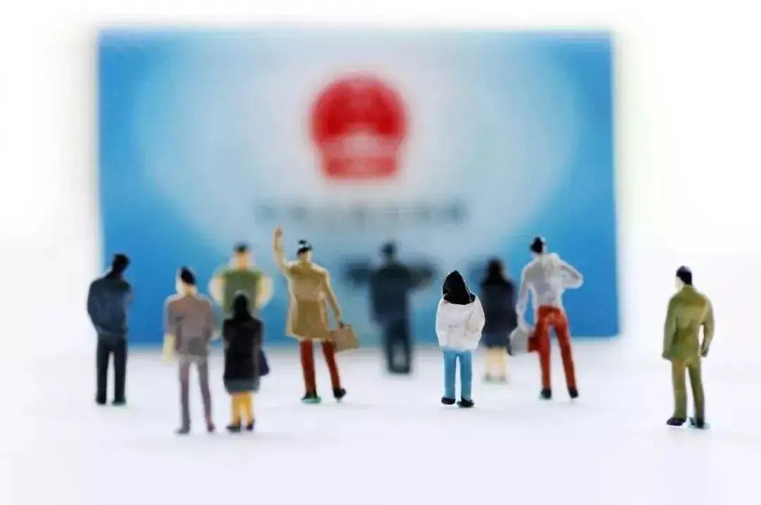 如何查自己的社保卡有多少钱,如何查自己的社保情况