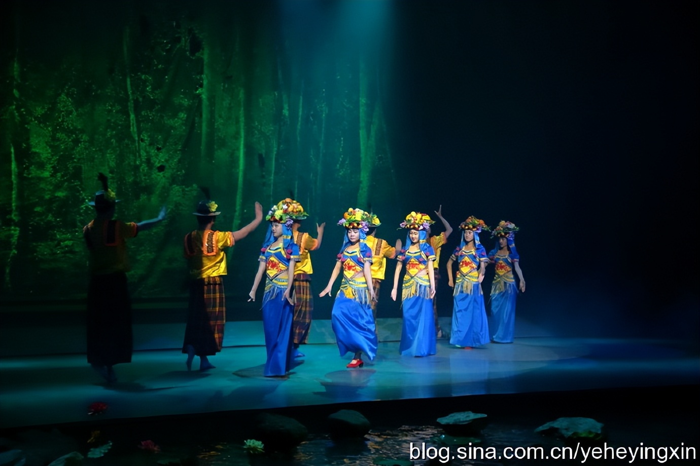 丽江丽水金沙表演好看吗,丽水金沙民族歌舞表演