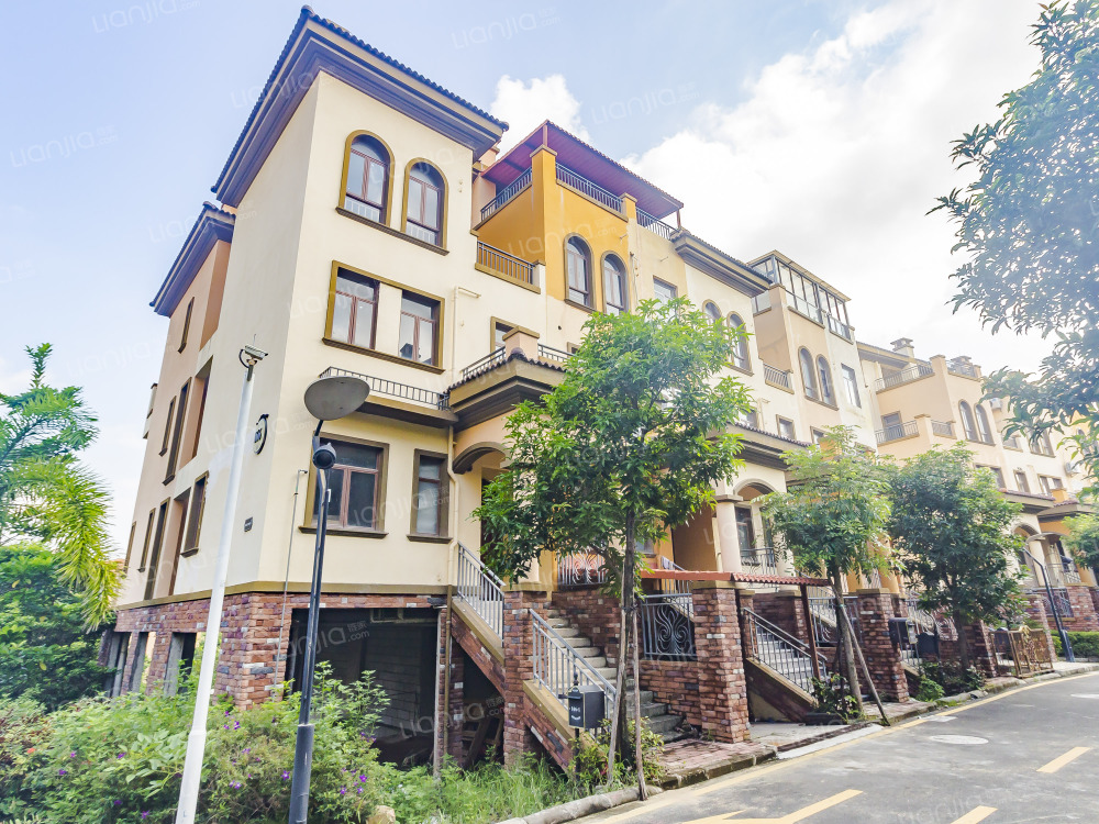 卖掉深圳的房子到惠州买别墅,三年前买惠州的房子如今怎样