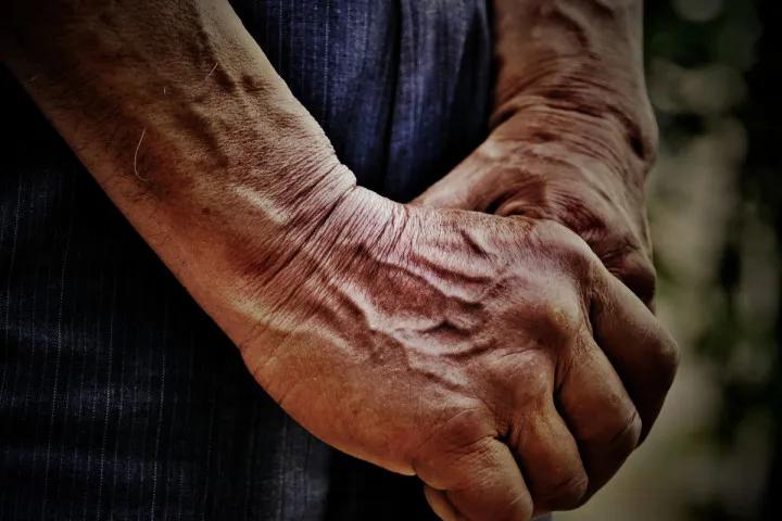 我的父亲写不出散文诗,我的父亲像一首散文诗