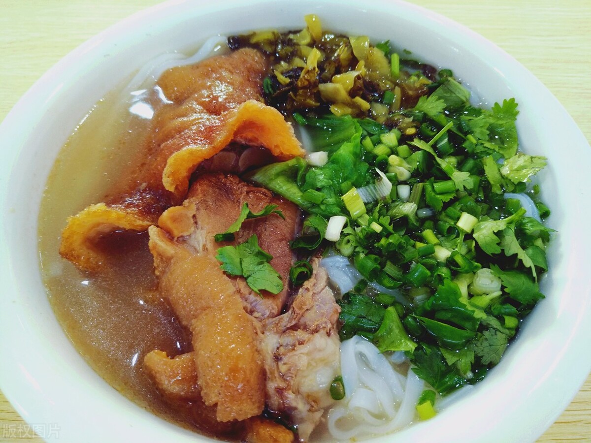 广西特色美食螺蛳粉介绍,广西除了螺蛳粉有什么好吃的特产