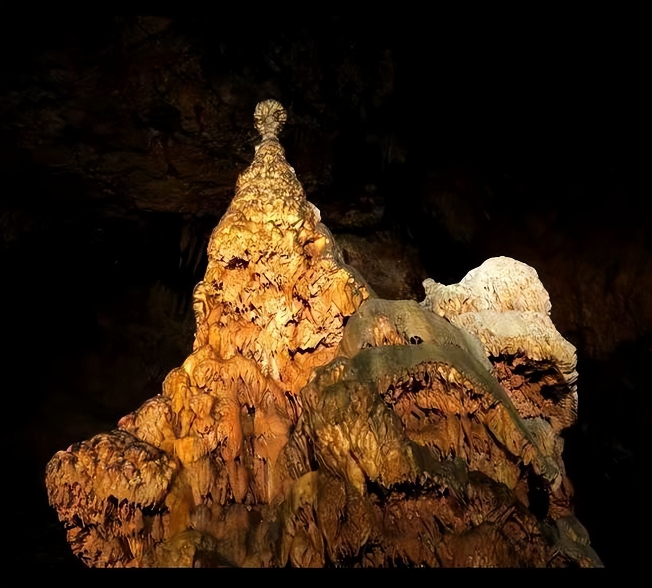 洞穴的形成科普,天然洞穴形成的4个阶段