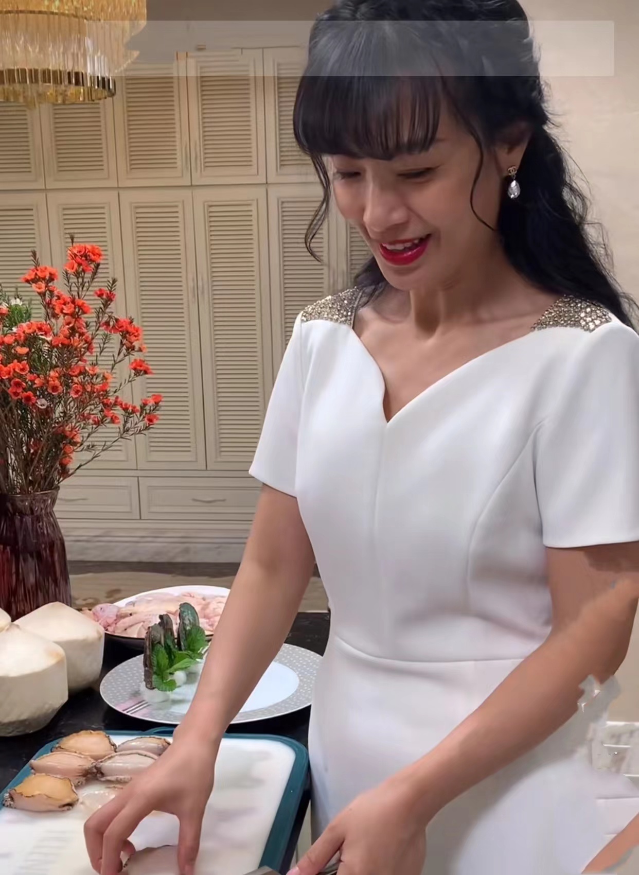 cici888跟赌王三太什么关系,cici888是赌王三太的侄女吗